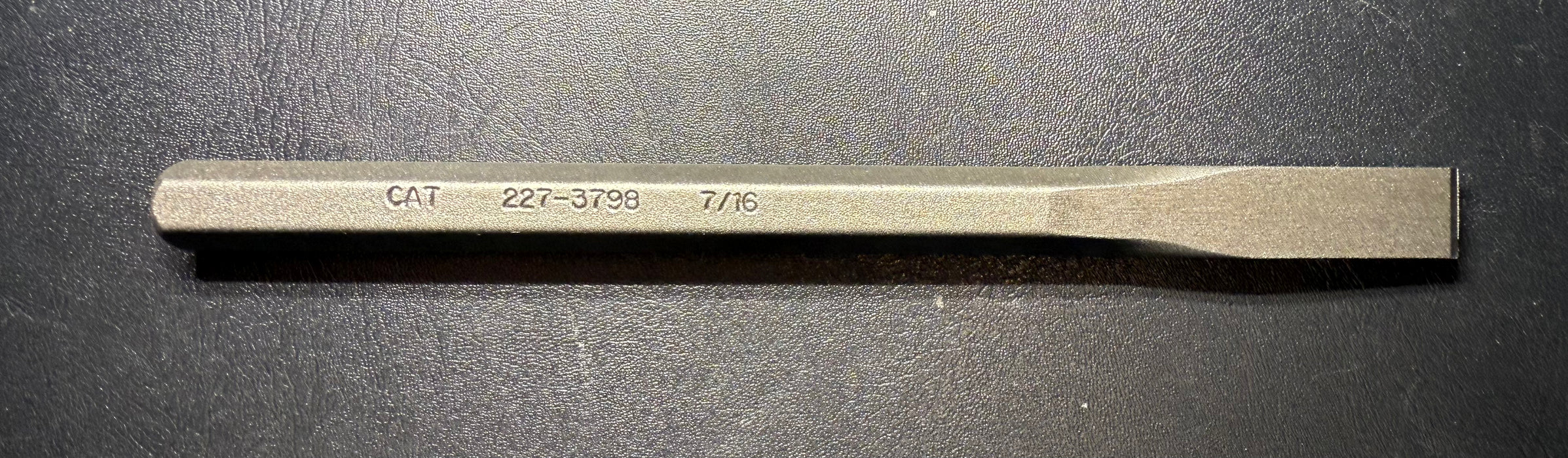 CAT 7/16" Individual Chisel 227-3798