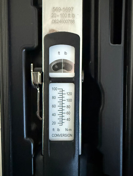CAT 3/8" Drive Torque Wrench 569-1697