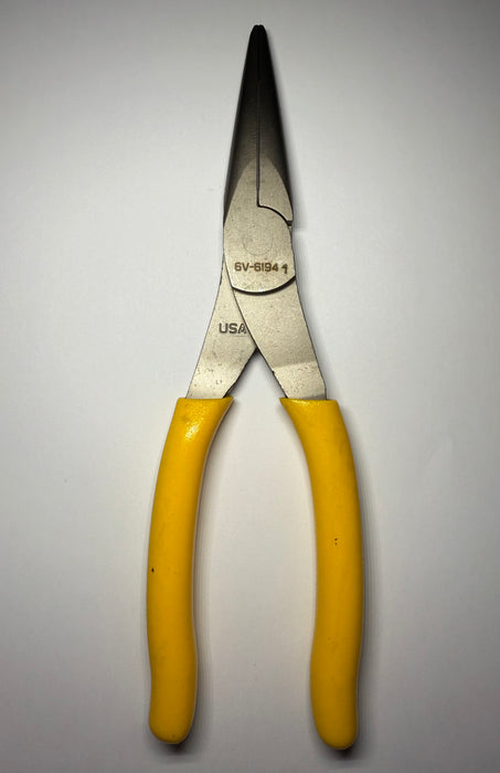 CAT Needle Nose Pliers 6V-6194