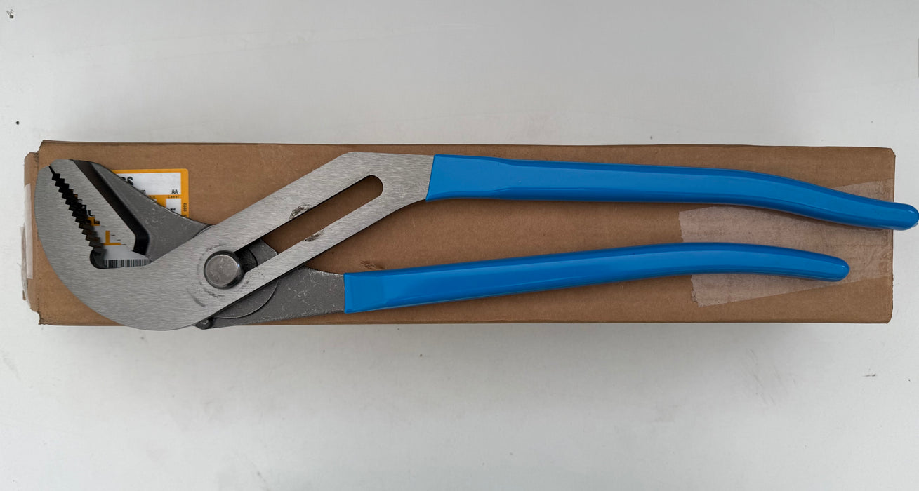 CAT Multiple Position Pliers 236-1169