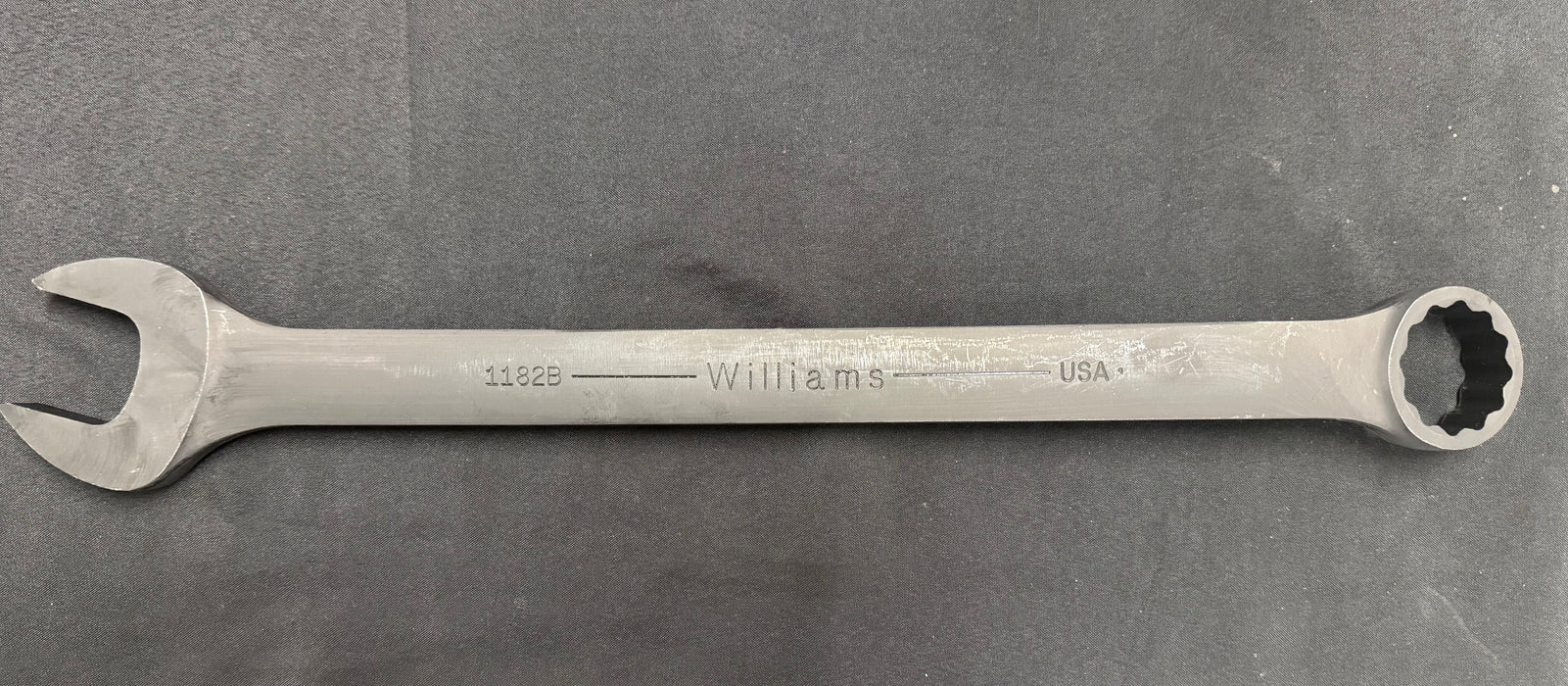 CAT Imperial Combination Wrench 1 11/16" 386-3274