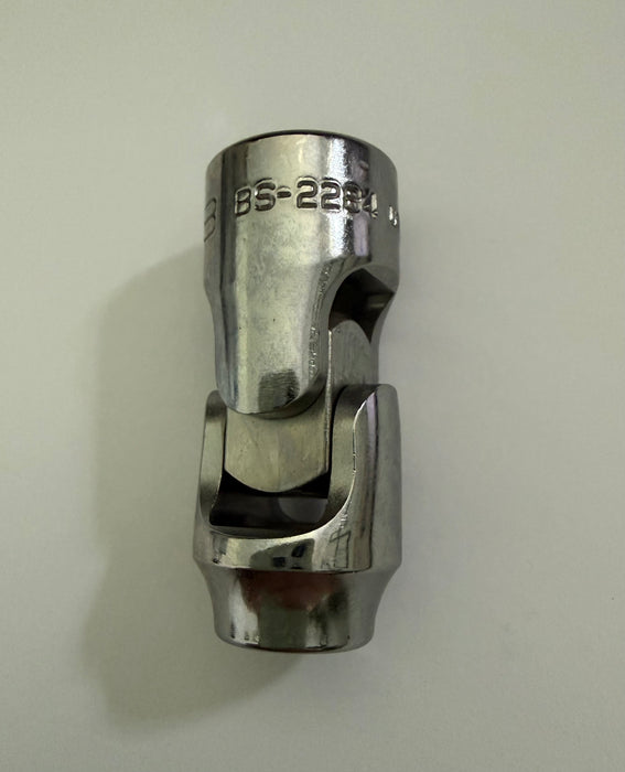 CAT Universal Socket ⅜ inch 8S-2284