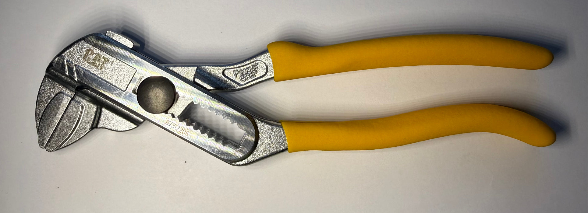 CAT Power Grip Pliers Wrench 180mm 673-7206
